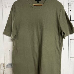 Banana Republic Short Sleeve knit